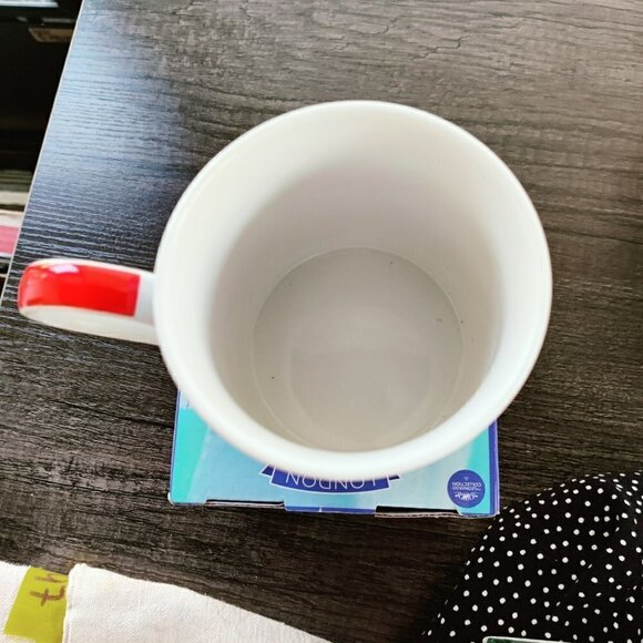 London Guards Coffee Mug New in Box. Fine China Dishwasher & Microwave Safe - Picture 4 of 5